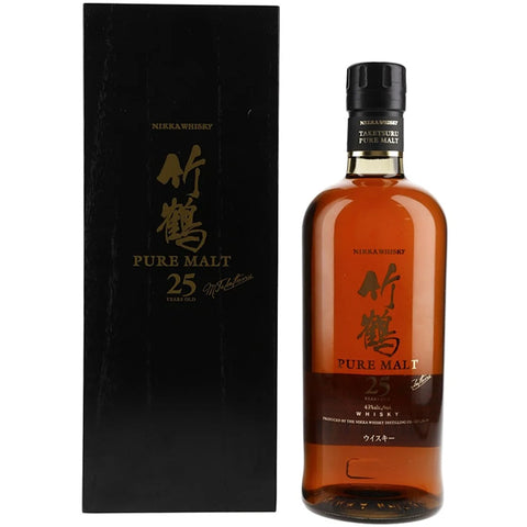 Nikka Taketsuru Pure Malt 25 Year Old Blended Malt Japanese Whisky (700ml / 43%)